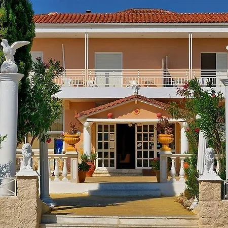 فندق Ikaros (adults Only)